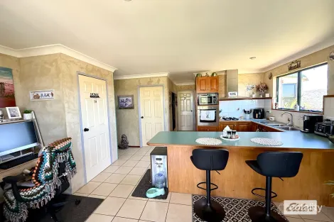 Property photo of 1465 Blacksnake Road Black Snake QLD 4600