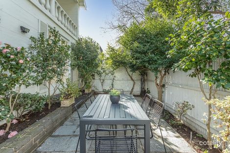 Property photo of 1/209 Kooyong Road Toorak VIC 3142