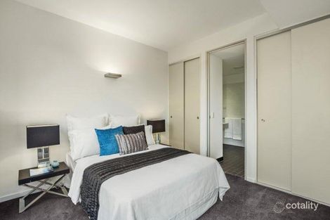 Property photo of 402/211 Powlett Street East Melbourne VIC 3002
