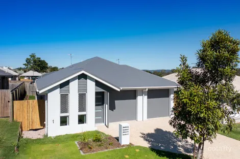 2/12 Kenny St, Morayfield, QLD 4506