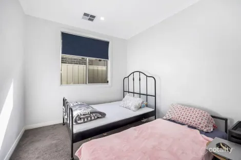 Property photo of 18A Curbur Avenue Pooraka SA 5095