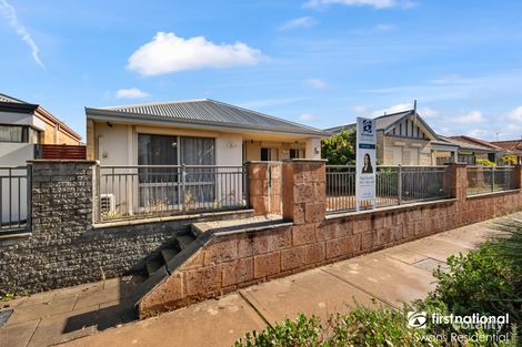 Property photo of 11 Bradshaw Crescent Ellenbrook WA 6069