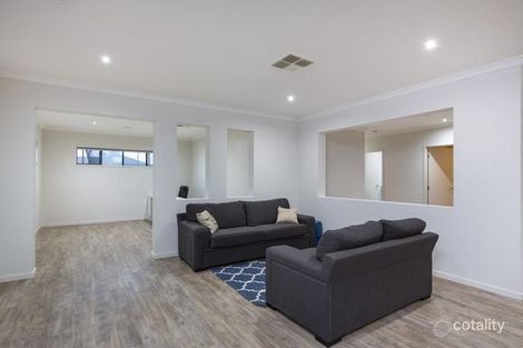 Property photo of 2 Aurora Place Epsom VIC 3551