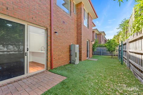 Property photo of 13 Hester Walk Macleod VIC 3085