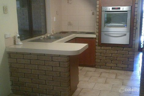 Property photo of 10 Banksia Place Yangebup WA 6164