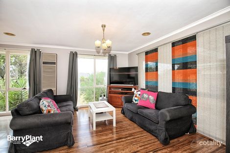 Property photo of 39 Southern Crescent Craigieburn VIC 3064