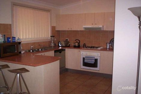 Property photo of 47 Archibald Crescent Rosemeadow NSW 2560