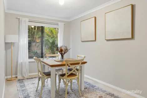 Property photo of 4 Middle Cove Kallaroo WA 6025