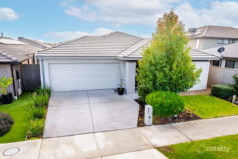 5 Panther Cl, Clyde North, VIC 3978