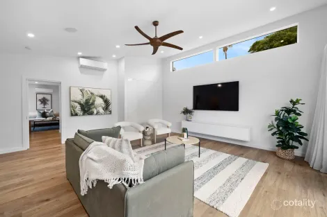 19 Truscott Ave, Seacombe Heights, SA 5047