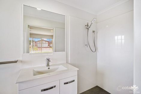 Property photo of 2 Topaz Circuit Urangan QLD 4655