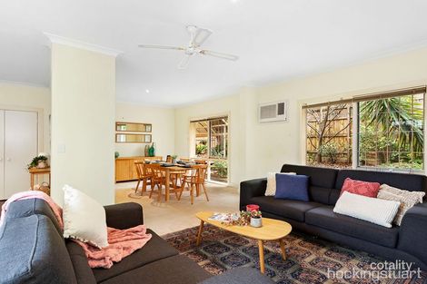 Property photo of 2/70 Relowe Crescent Mont Albert North VIC 3129