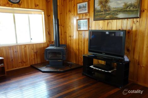 Property photo of 52 Ferry Road Rosedale QLD 4674