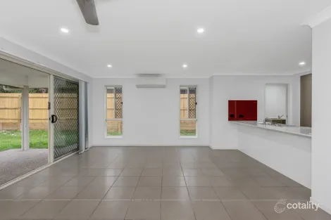 Property photo of 25 Milbrook Crescent Pimpama QLD 4209