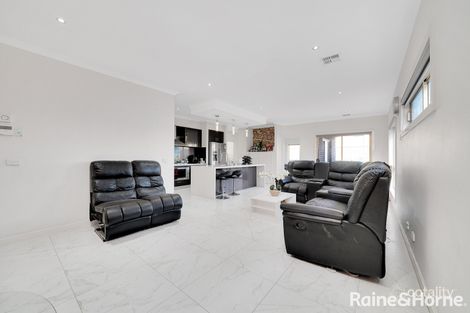 Property photo of 143 Hummingbird Boulevard Tarneit VIC 3029
