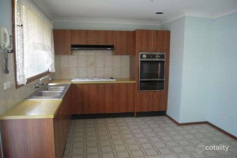 Property photo of 3/6 Bensley Road Macquarie Fields NSW 2564
