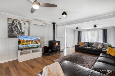 Property photo of 20 Outlook Way Hernes Oak VIC 3825