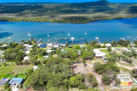 38-42 Scenic Dr, Russell Island, QLD 4184