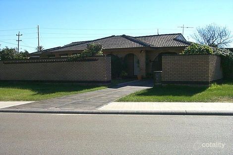 17 Rand St, Maddington, WA 6109