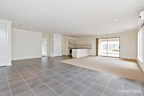 Property photo of 4 Baratta Road Tarneit VIC 3029