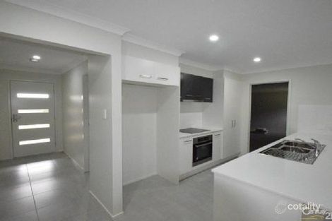 Property photo of 22 Water Gum Crescent Ningi QLD 4511