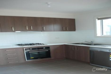 Property photo of 27/335 Grand Boulevard Craigieburn VIC 3064