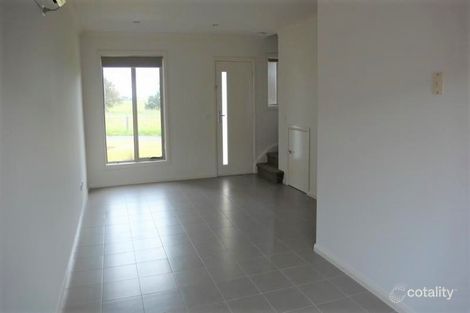 Property photo of 27/335 Grand Boulevard Craigieburn VIC 3064