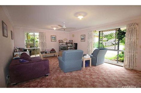 Property photo of 8 Yellowood Close Tewantin QLD 4565