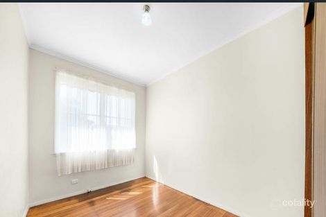 Property photo of 2 Deborah Street Werribee VIC 3030