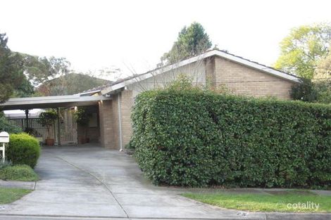 25 Hallows St, Glen Waverley, VIC 3150