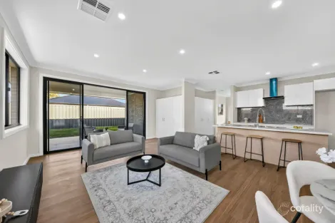 Property photo of 4 Willow Court Davoren Park SA 5113