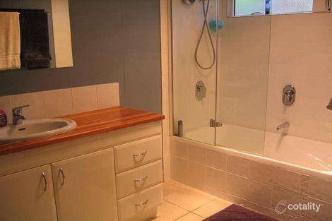 Property photo of 50 Minto Crescent Arana Hills QLD 4054