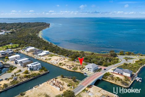 Property photo of 40 Bluemanna Drive Wannanup WA 6210