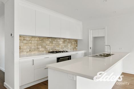 Property photo of 47 Peter Thomson Circuit Yarrawonga VIC 3730