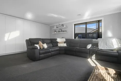Property photo of 24 Paramount Court Shorewell Park TAS 7320