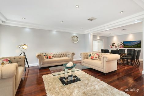 Property photo of 11 Bellerive Close West Hoxton NSW 2171
