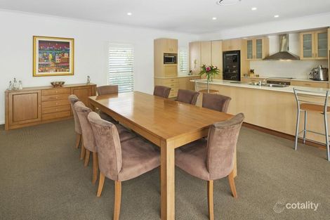Property photo of 2032 Beaufort Way Hope Island QLD 4212