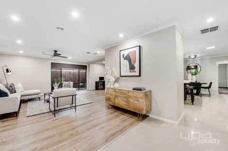 Property photo of 20 Rio Grande Drive Roxburgh Park VIC 3064