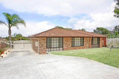 15 Bolton St, Bateau Bay, NSW 2261