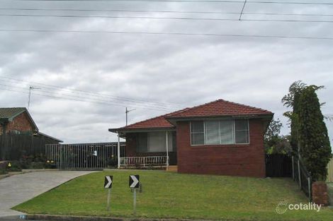 79 Weringa Ave, Lake Heights, NSW 2502