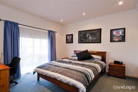 Property photo of 2 Amber Place Wyndham Vale VIC 3024