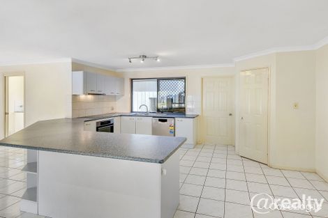 Property photo of 15 Hattah Place Parkinson QLD 4115