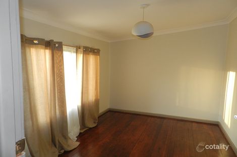 Property photo of 39 Barlow Crescent Canley Heights NSW 2166