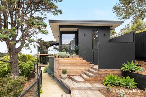 13 Egerton St, Blairgowrie, VIC 3942