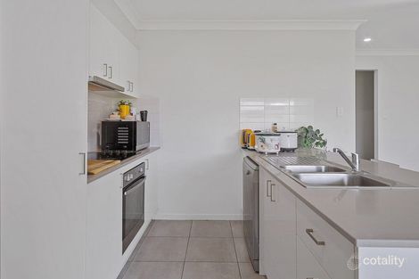 Property photo of 15 Sidney Court Logan Reserve QLD 4133