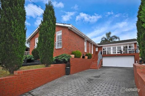 13 Calderwood Ave, Wheelers Hill, VIC 3150