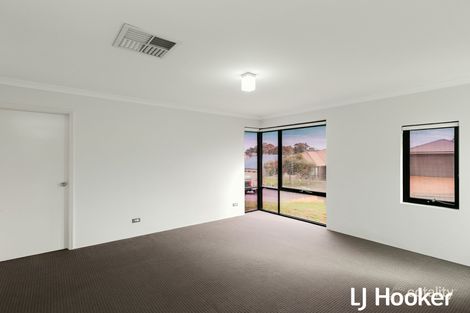 Property photo of 28 Chipping Crescent Wellard WA 6170