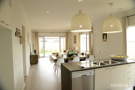 24 Ballymarang Ch, Cranbourne West, VIC 3977