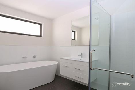 Property photo of 2/9 Discovery Place Margate TAS 7054