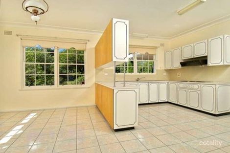 Property photo of 11 Alvona Avenue St Ives NSW 2075